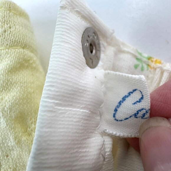 Carters Vintage Reusable Baby Diaper Covers Yellow Floral Lined Snaps - Picture 4 of 5